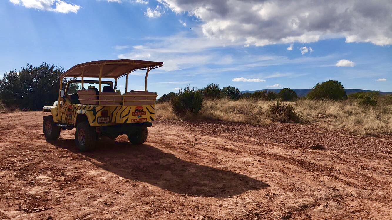 Jeep tour of Red Rocks park, Sedona Arizona. A Day in the West tour, Sedona AZ
