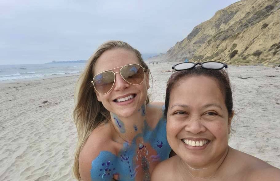 friends, new friends, nude beach, making friends at the nude beach, stepping out of your comfort zone, Black's Beach, San Diego, hiking San Diego, San Diego beaches, things to do in san diego, nudity
