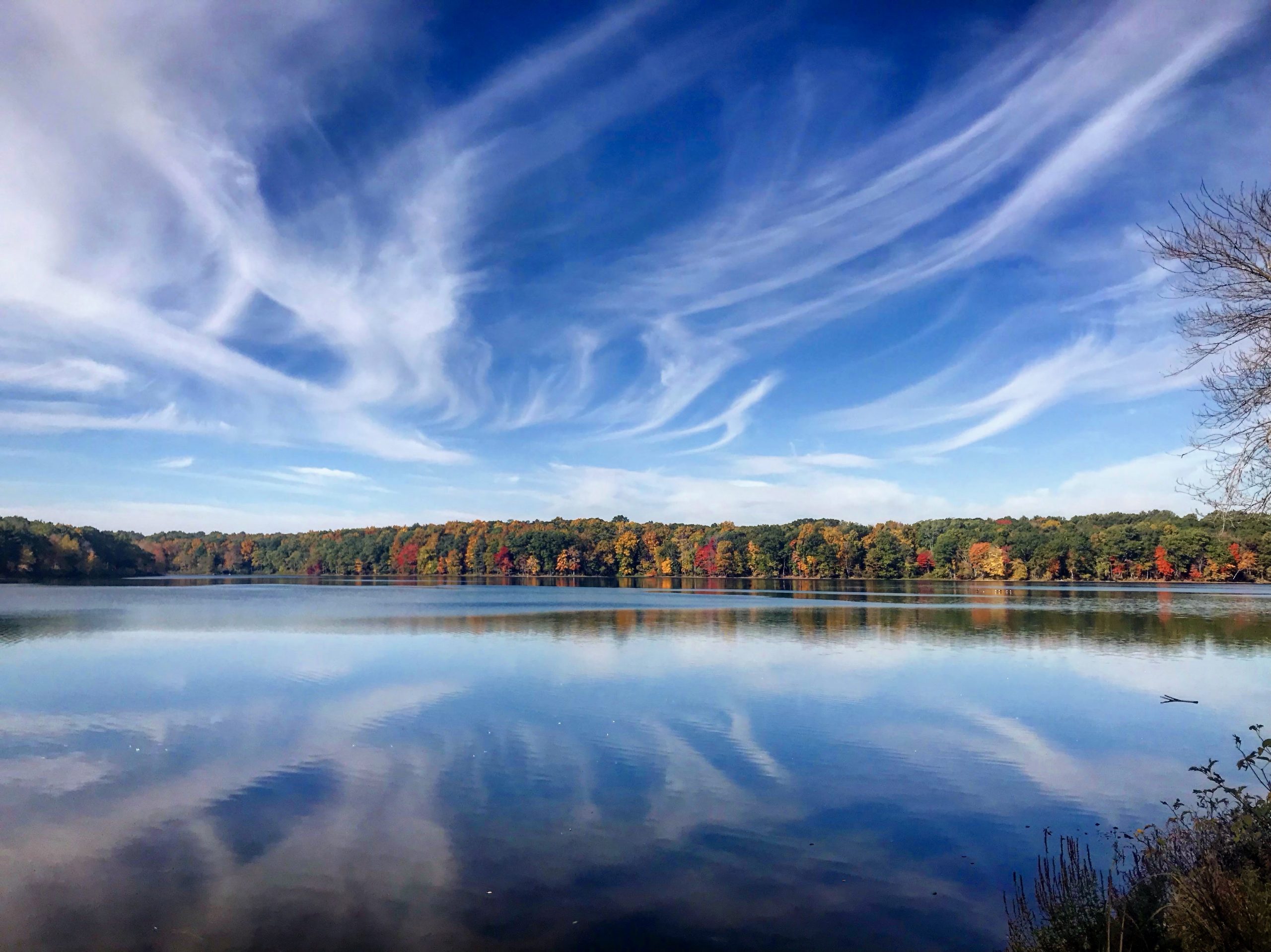 The 11 BEST Things About Fall In New England Awheelinthesky