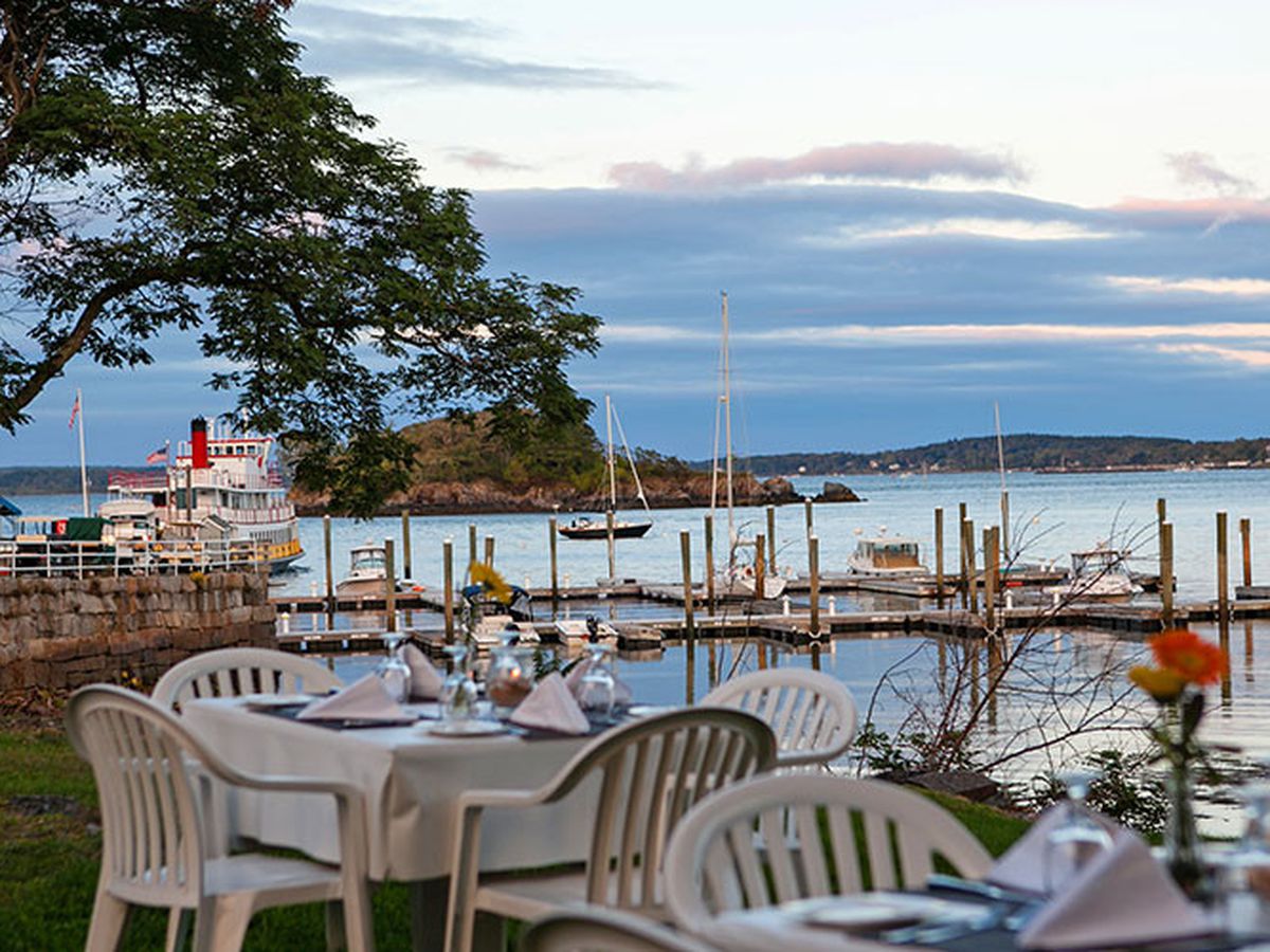outdoor dining, dining al fresco, where to eat in boston, where to eat in portland, where to eat in maine, where to eat in burlington, new england getaway, summer in new england, best things about summer in new england