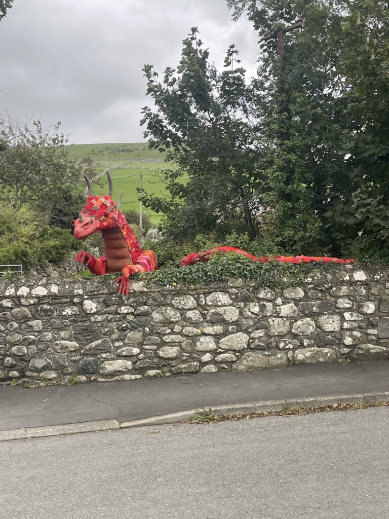 red dragon of Wales, Welsh dragon, dragon, Llwyngwril, quick trip to llwyngwril, quick trip to Wales, getaway to Llwyngwril